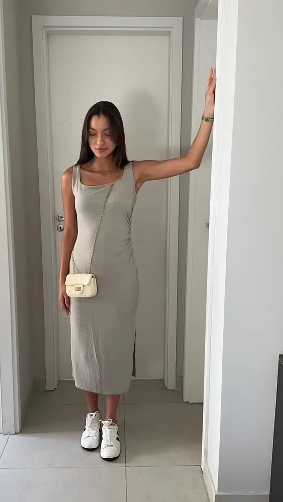 VESTIDO MIDI CANELADO