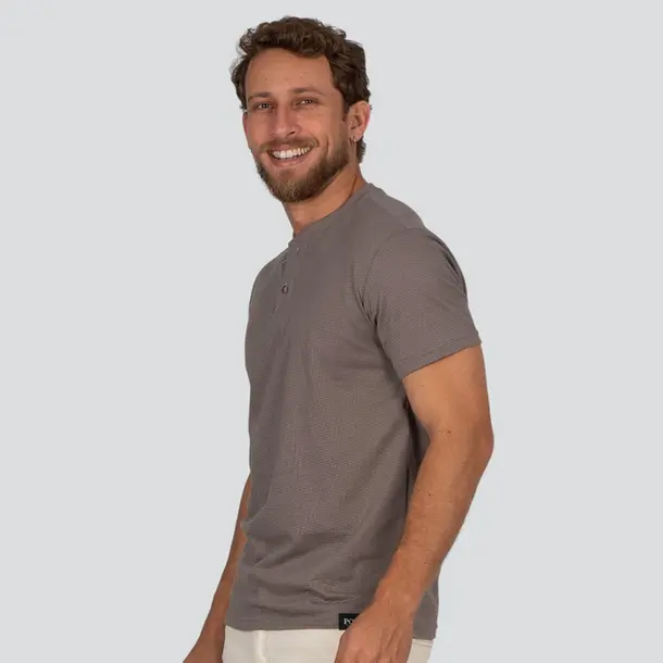 Camiseta Masculina Manga Curta Gola Padre Malha Texturizada .30594C Macchiato