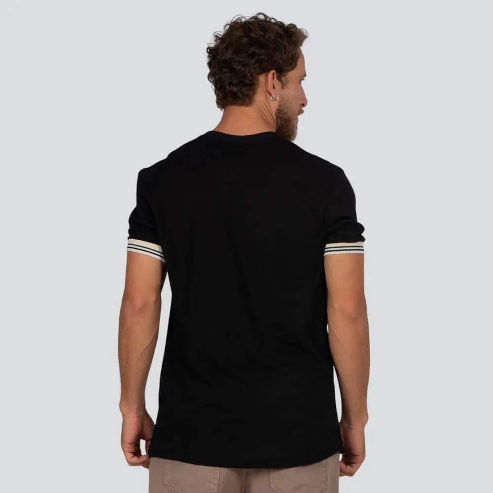 Camiseta Masculina Manga Curta Malha Texturizada Com Emborrachado Com Retilínea .30924C