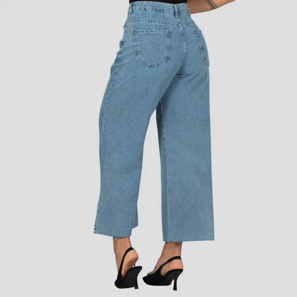 Calça Jeans Feminina Wide Leg Cropped Barra Desfiada .2181