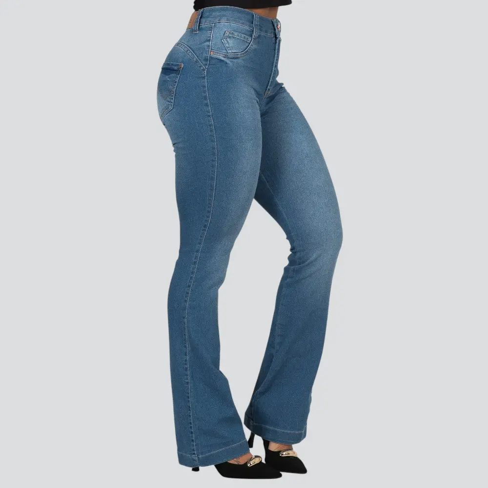 Calça Jeans Feminina Flare .BK32036