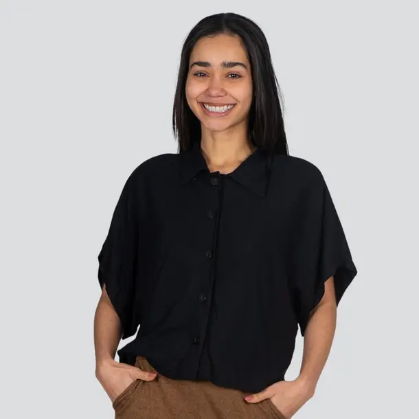 Camisa Feminina Manga Curta Viscose Lisa .1100468
