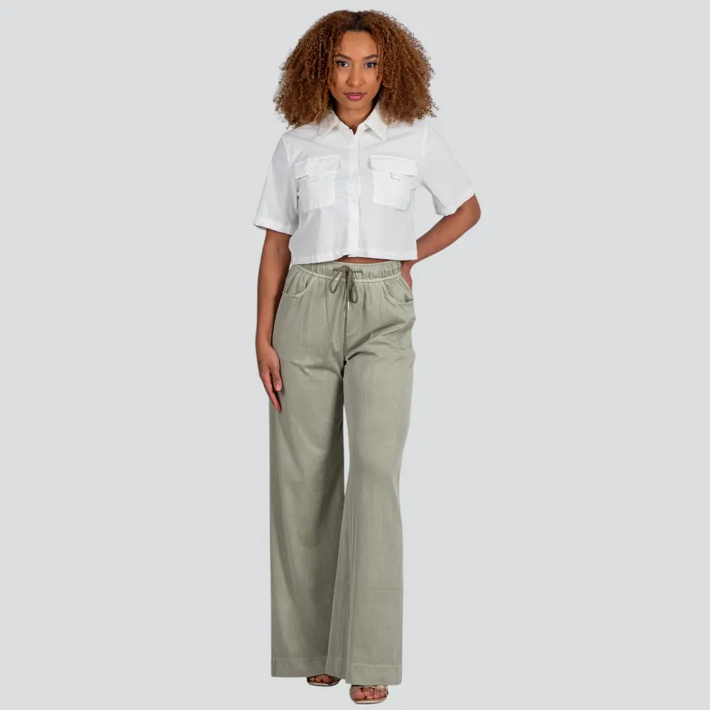 Camisa Cropped Feminina Manga Curta Com Bolsos .HW3701