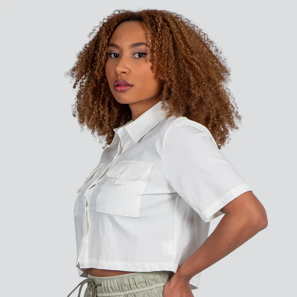 Camisa Cropped Feminina Manga Curta Com Bolsos .HW3701