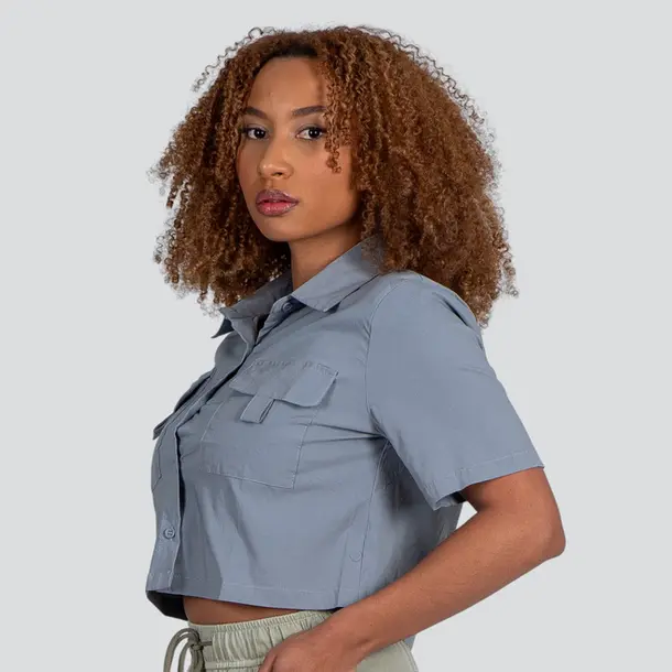 Camisa Cropped Feminina Manga Curta Com Bolsos .HW3701