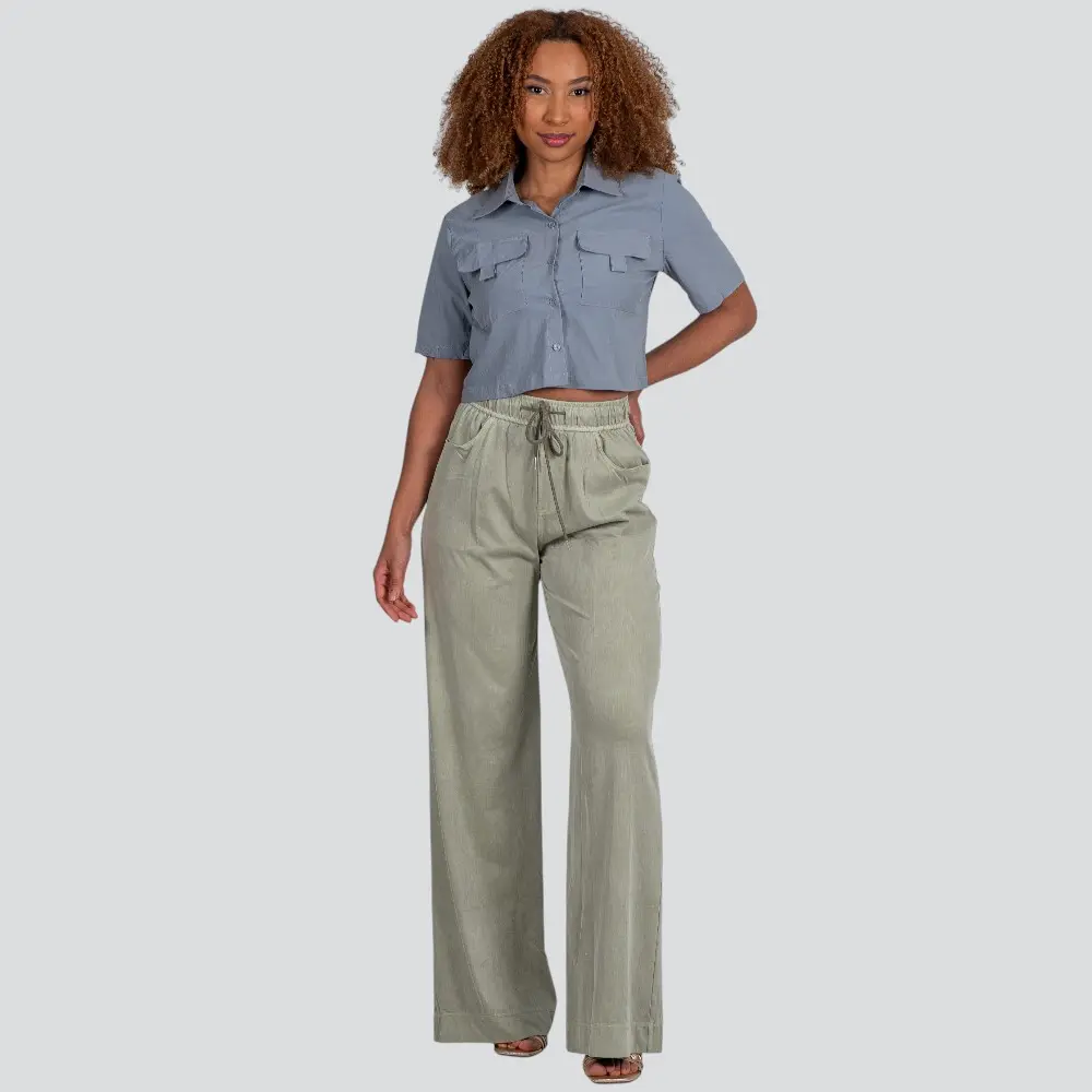 Camisa Cropped Feminina Manga Curta Com Bolsos .HW3701