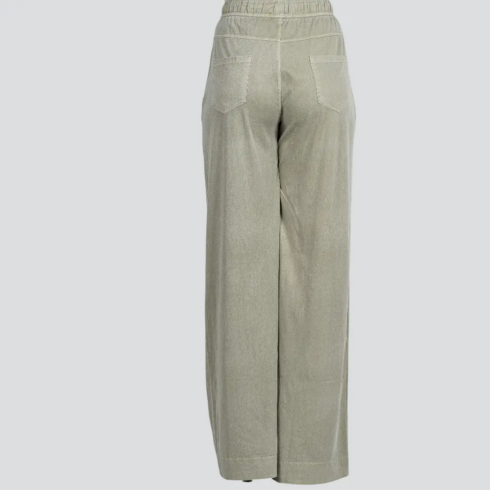 Calça Feminina Pantalona Jeans Leve .LU8805