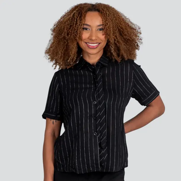 Camisa Feminina Manga Curta Risca de Giz Com Gravata Removível .XH7037 Preto