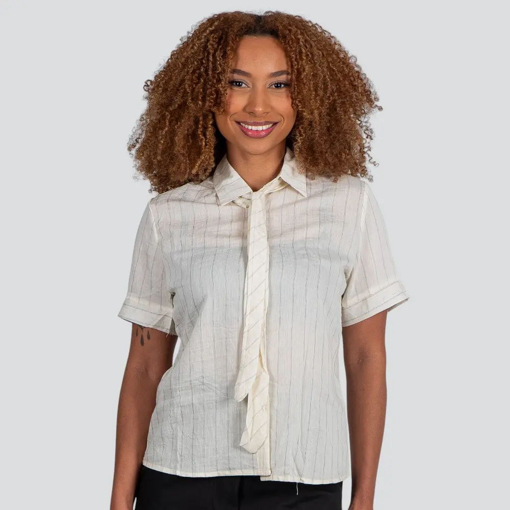 Camisa Feminina Manga Curta Risca de Giz Com Gravata Removível .XH7037