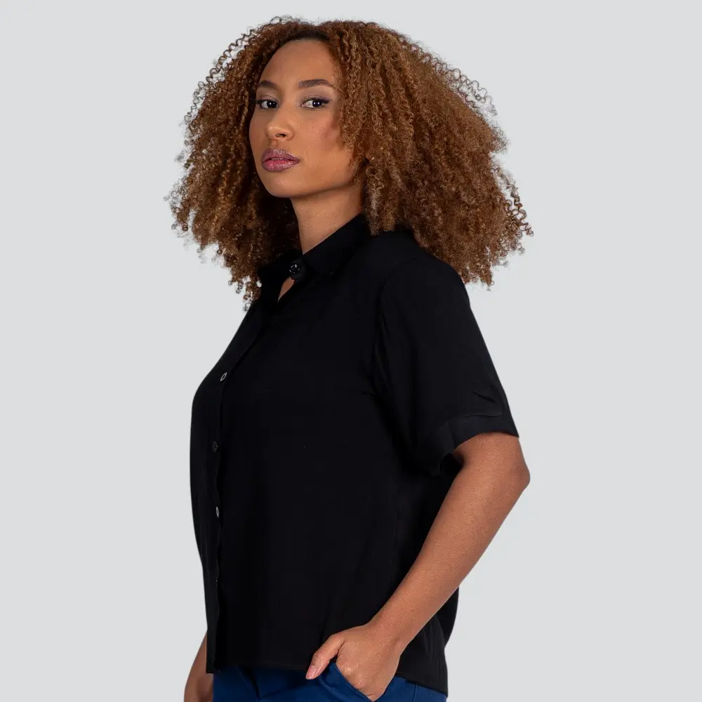 Camisa Feminina Manga Curta Com Botões .WS2033
