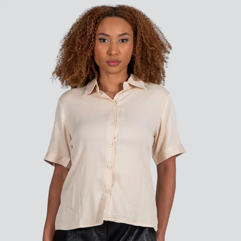 Camisa Feminina Manga Curta Com Botões .WS2033