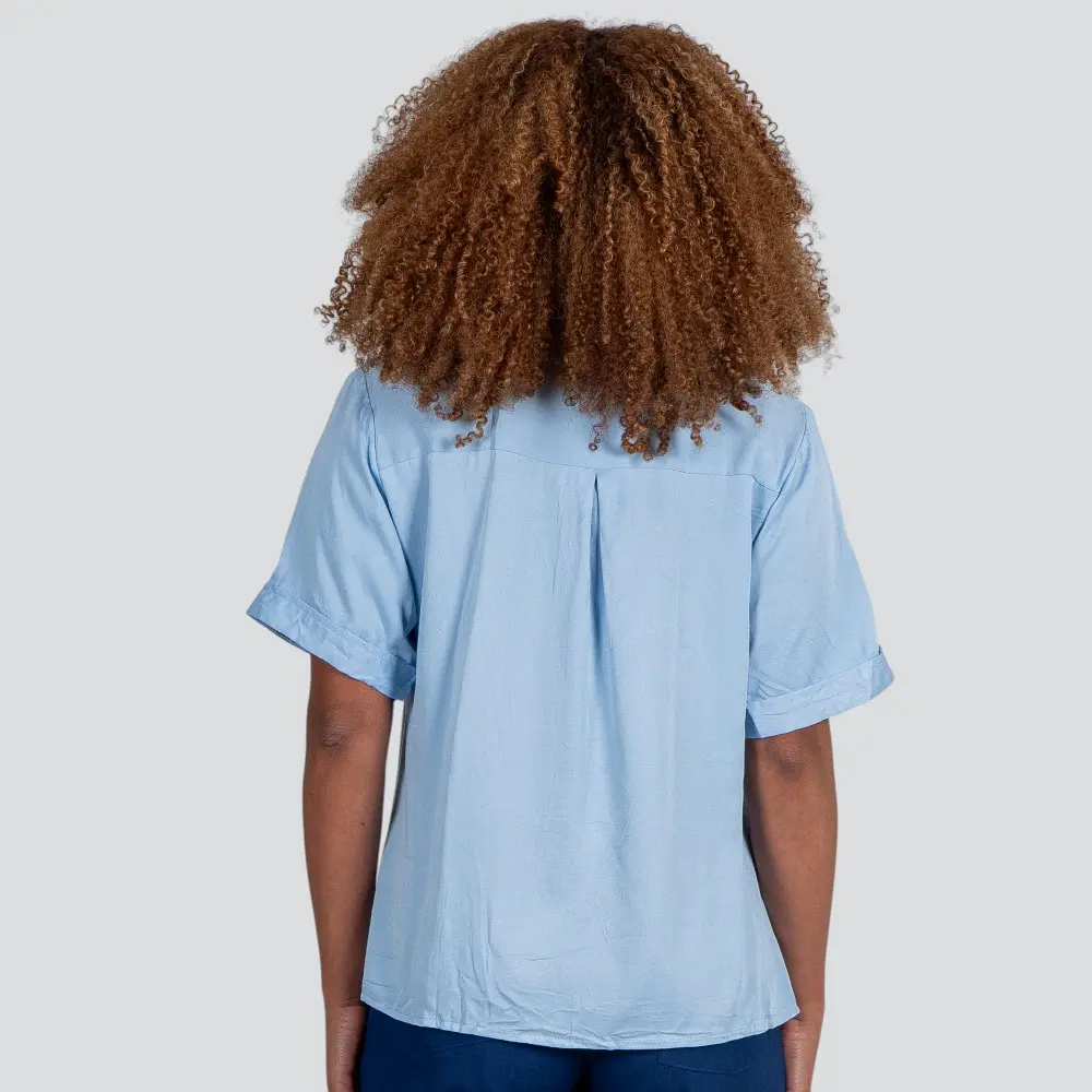 Camisa Feminina Manga Curta Com Botões .WS2033