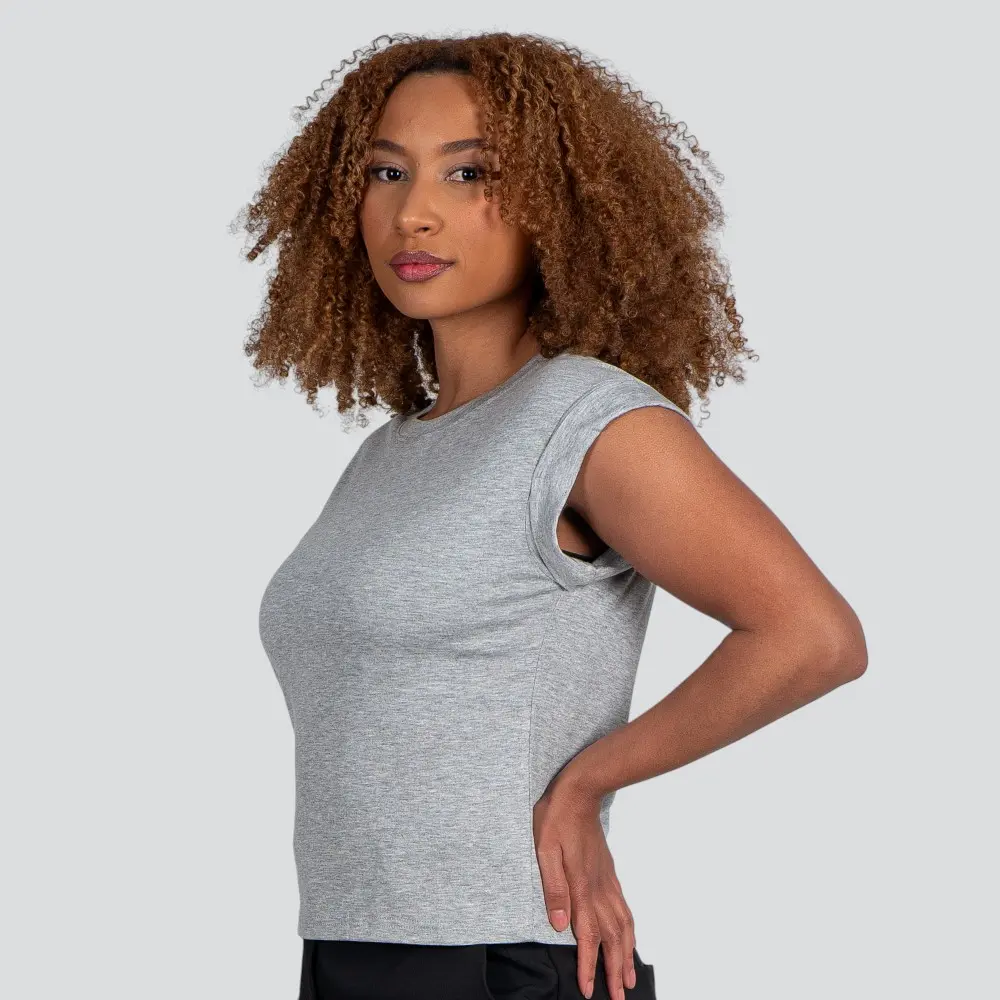 Blusa Feminina Manga Curta Com Gola Lisa .YS3020