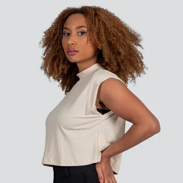 Blusa Feminina Manga Curta Gola Média Canelada .617240