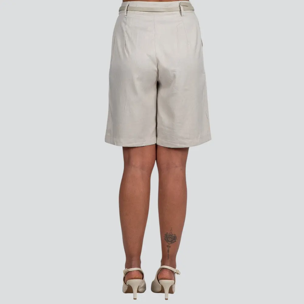 Bermuda Feminina Alfaiataria Com Cinto .A2501666C