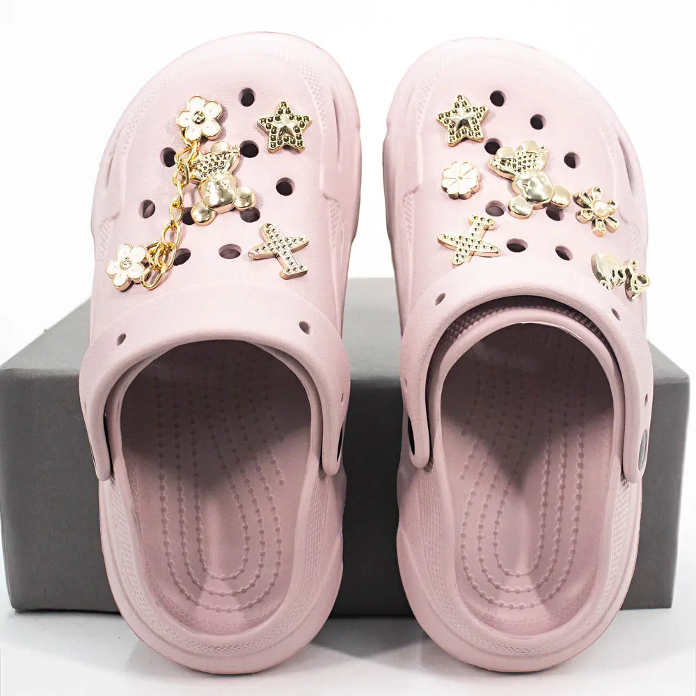 Babuche Feminina Com Pingentes Decorativos .AL57