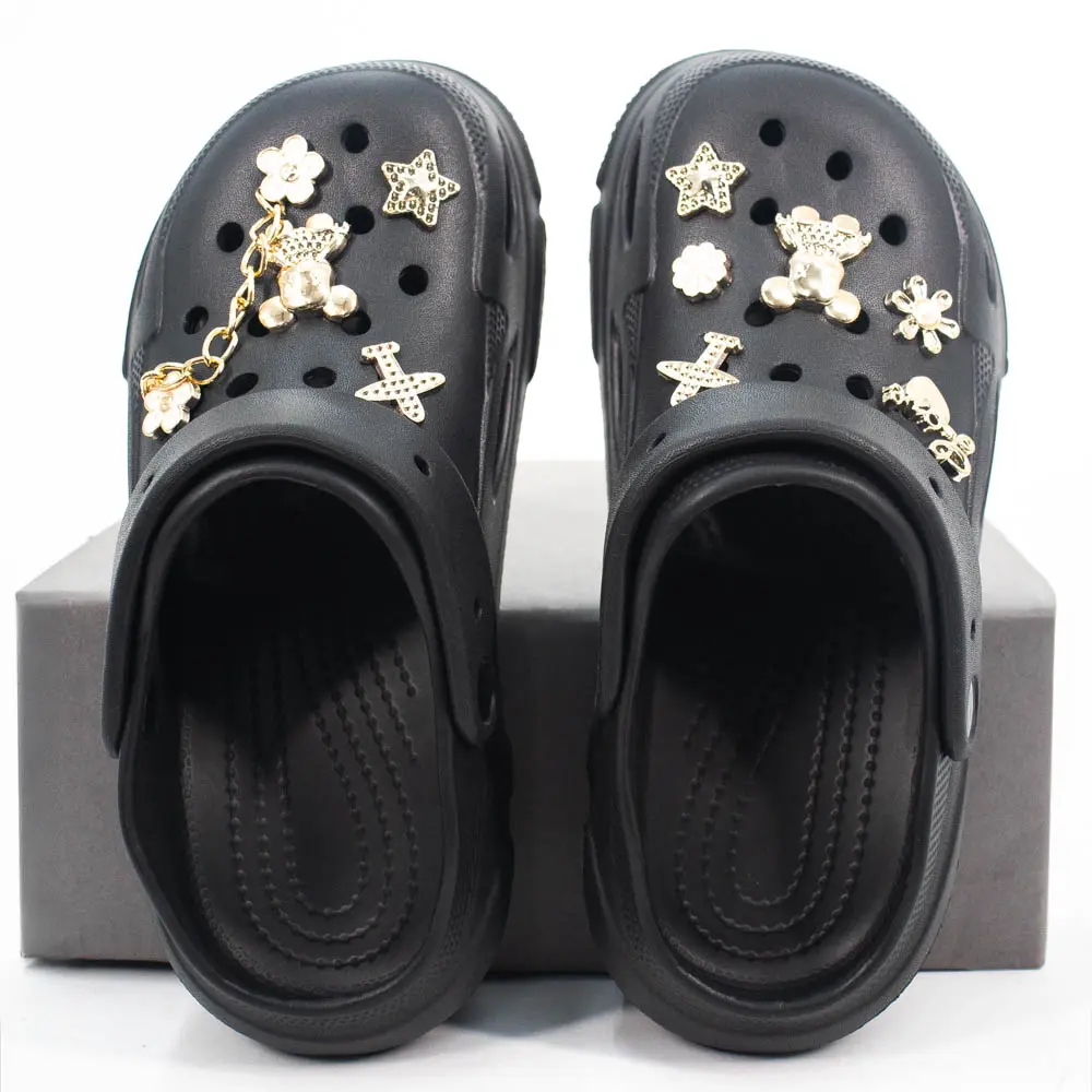 Babuche Feminina Com Pingentes Decorativos .AL57