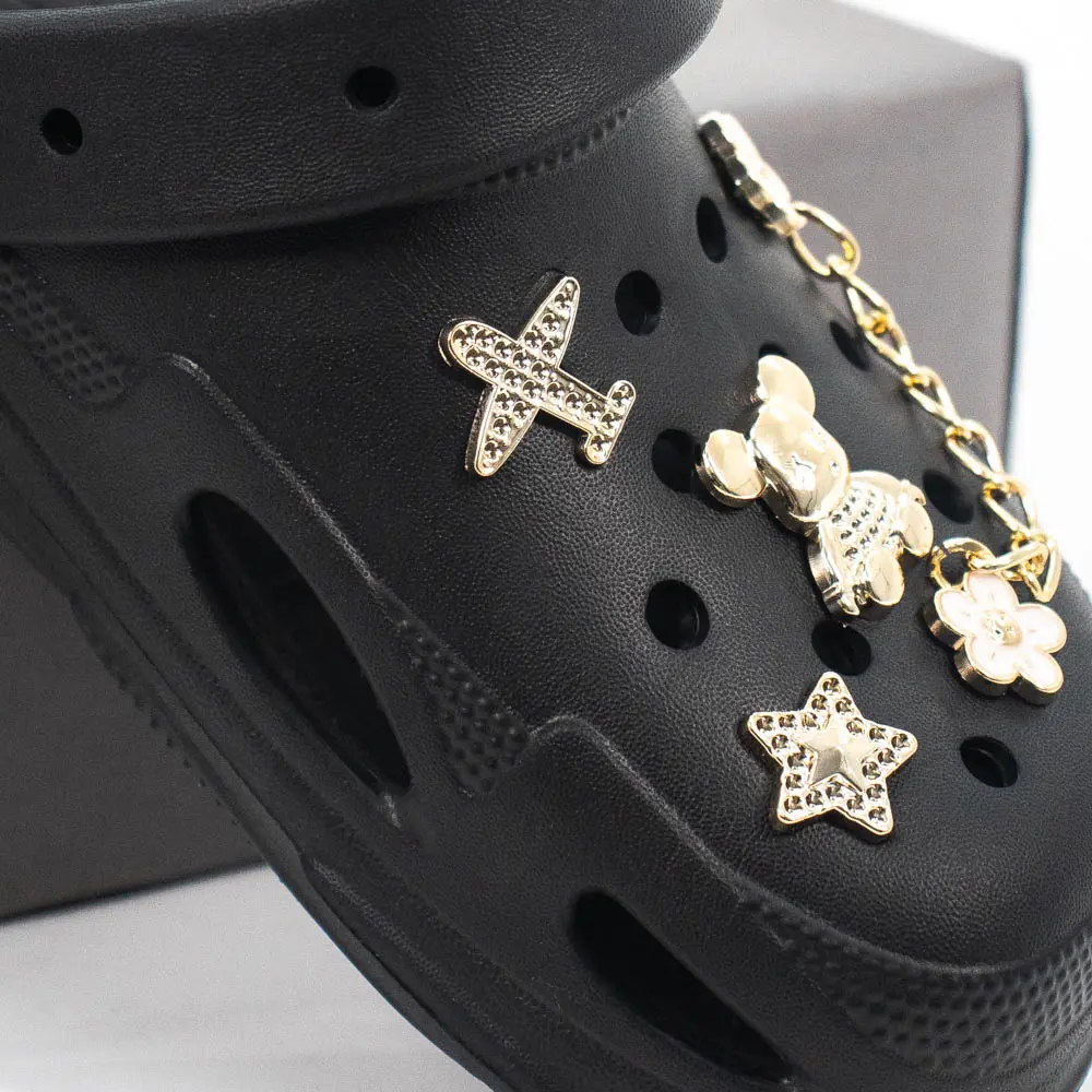 Babuche Feminina Com Pingentes Decorativos .AL57