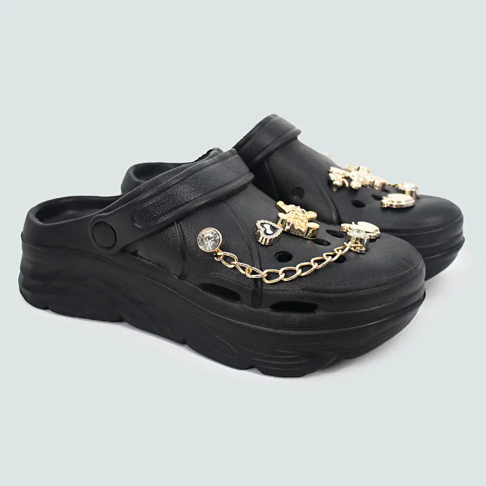 Babuche Feminina Com Correntinha e Pingentes Decorativos .AL51