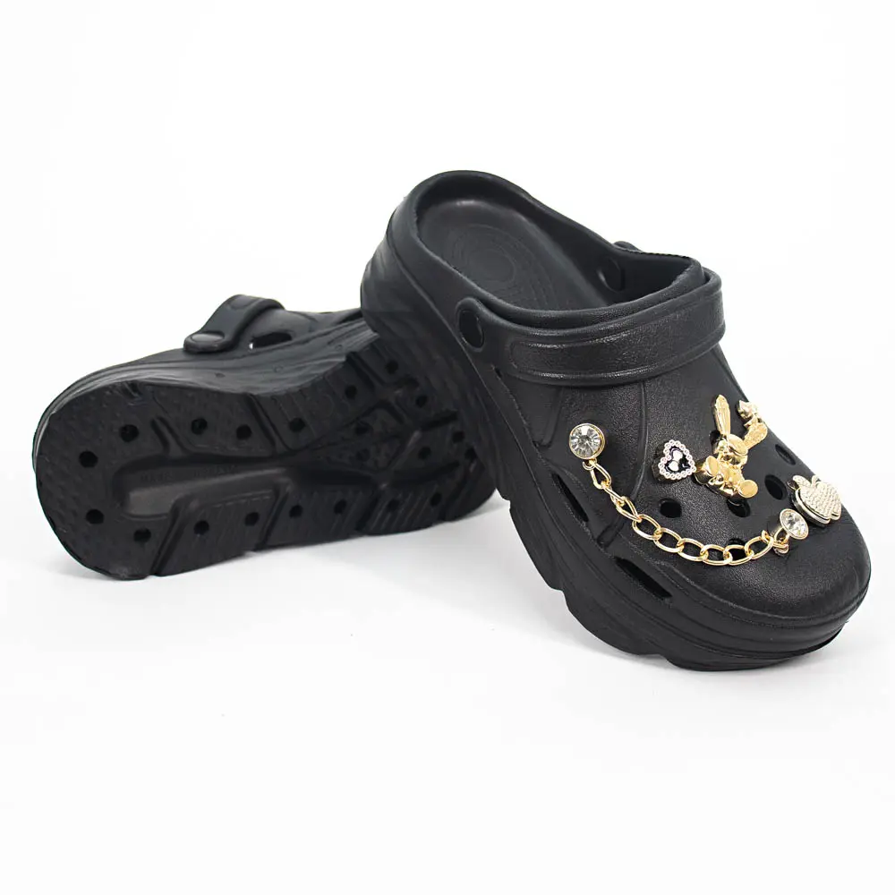 Babuche Feminina Com Correntinha e Pingentes Decorativos .AL51