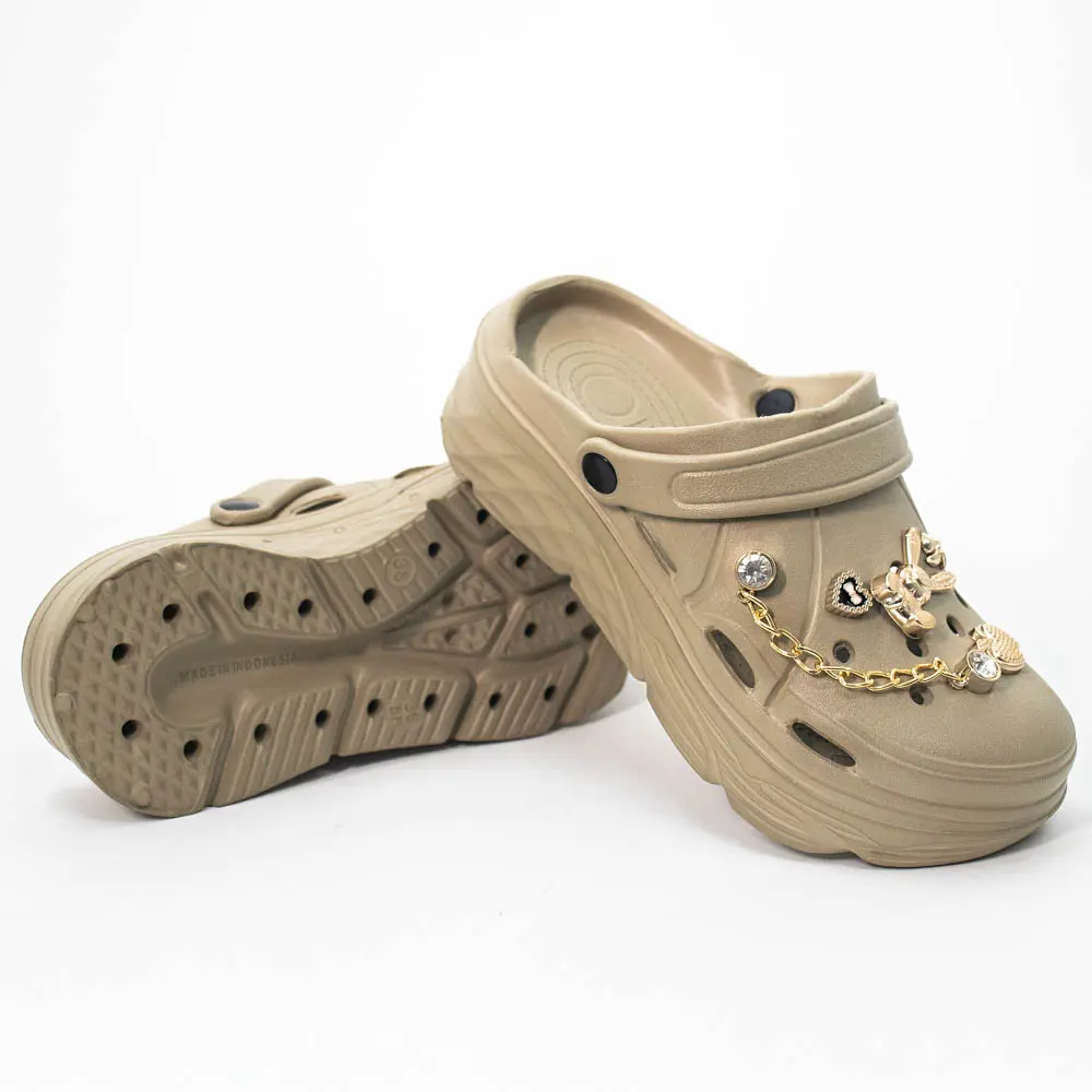 Babuche Feminina Com Correntinha e Pingentes Decorativos .AL51