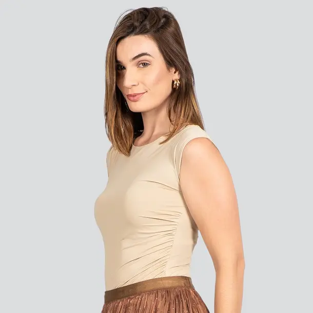 Body Feminino Alça Larga Drapeado Lateral .ZW236