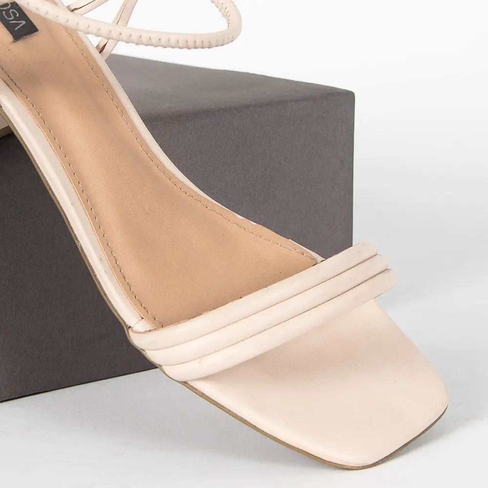 Sandália Feminina Salto Médio .403440165