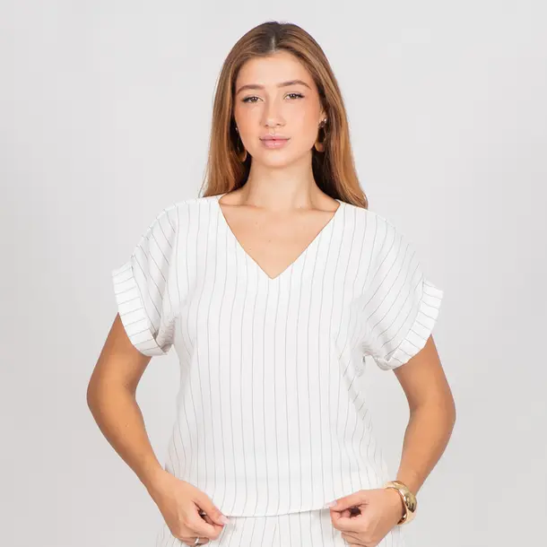 Blusa Feminina Manga Curta Decote V Risca de Giz .1004994