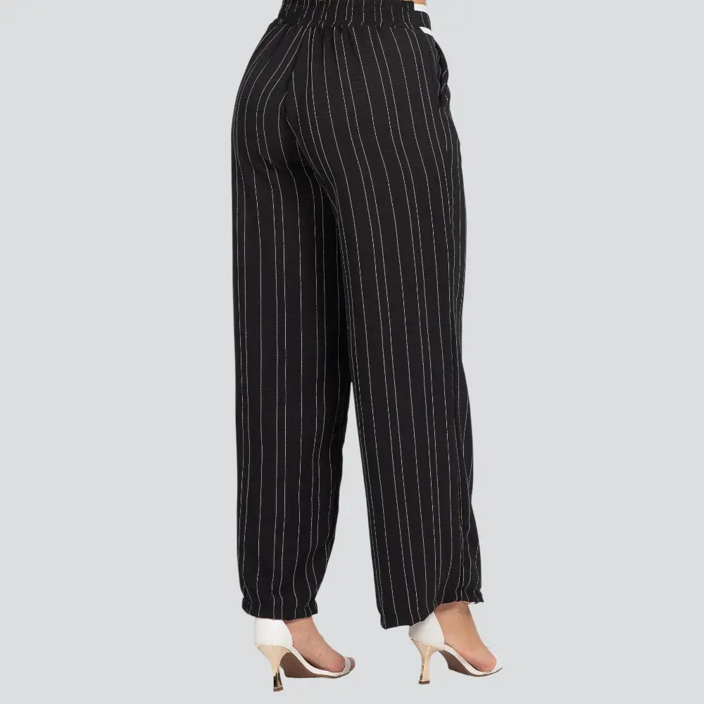 Calça Feminina Pantalona Risca de Giz .3000873