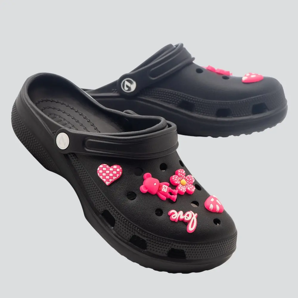 Babuche Feminina Com Detalhes Decorativos .B2404-2