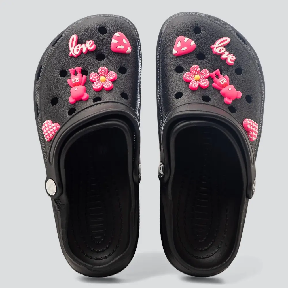 Babuche Feminina Com Detalhes Decorativos .B2404-2