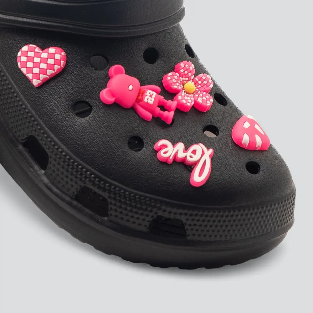 Babuche Feminina Com Detalhes Decorativos .B2404-2