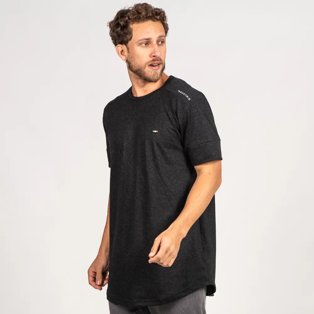 Camiseta Masculina Manga Curta Longline Com Bordado Milano .7040