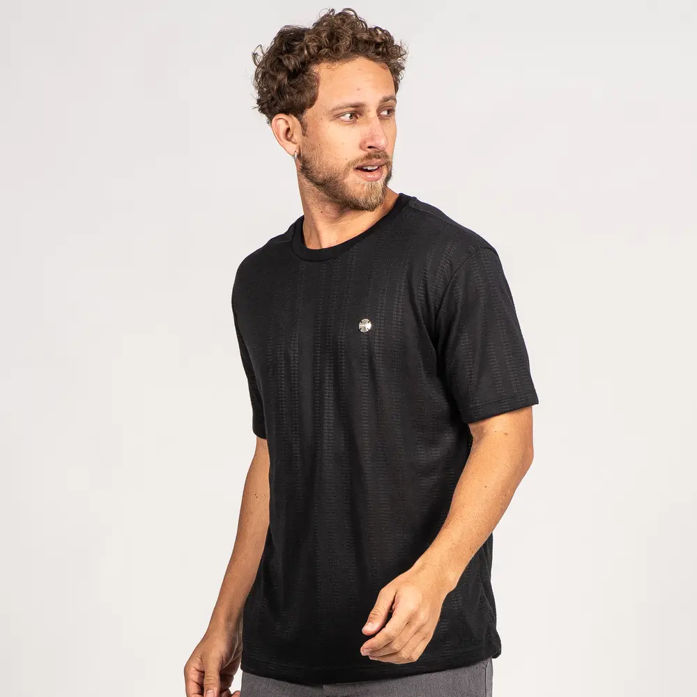 Camiseta Masculina Manga Curta em Malha Tri Milano com Logo Metalizado .P1807
