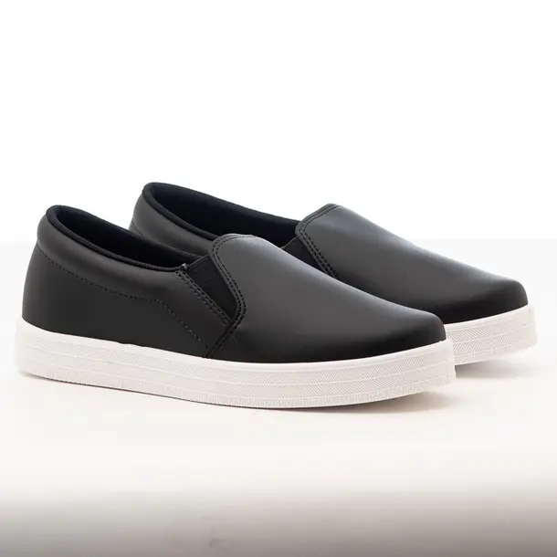 Tênis Slip On Feminino Casual com Solado Branco .4329100 Napa Preto