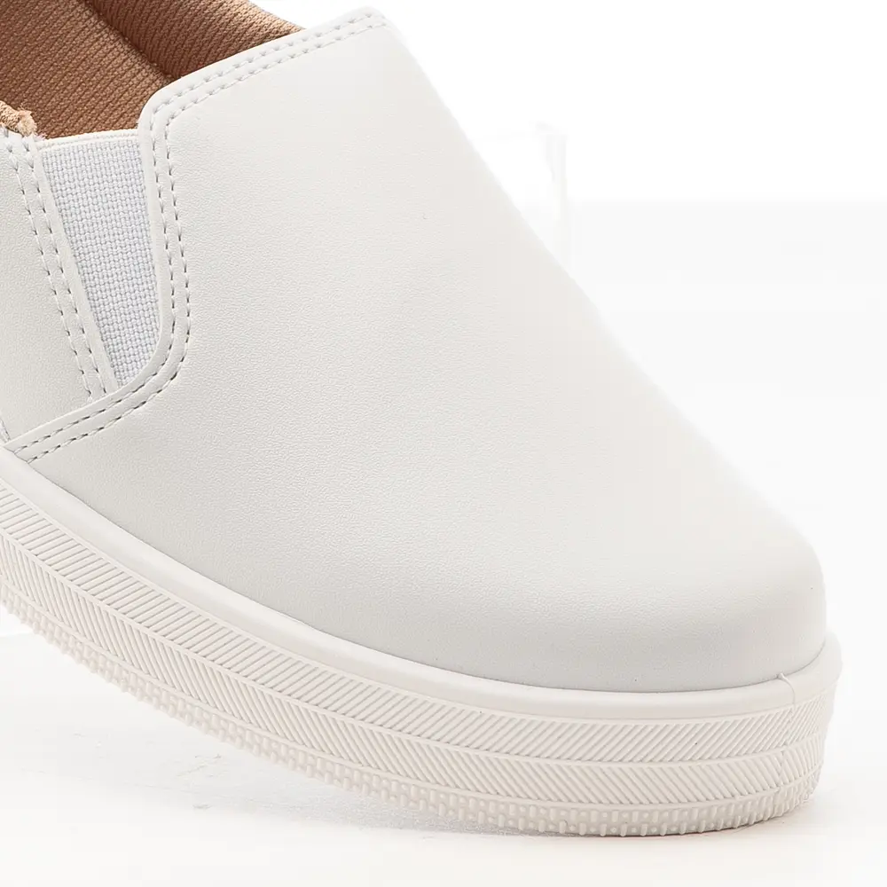 Tênis Slip On Feminino Casual com Solado Branco .4329100