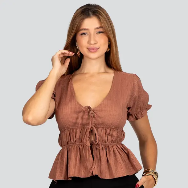 Blusa Feminina Manga Curta com Amarração e Elástico .52143 Marrom
