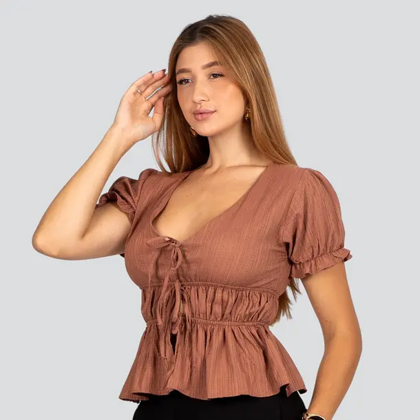 Blusa Feminina Manga Curta com Amarração e Elástico .52143 Marrom