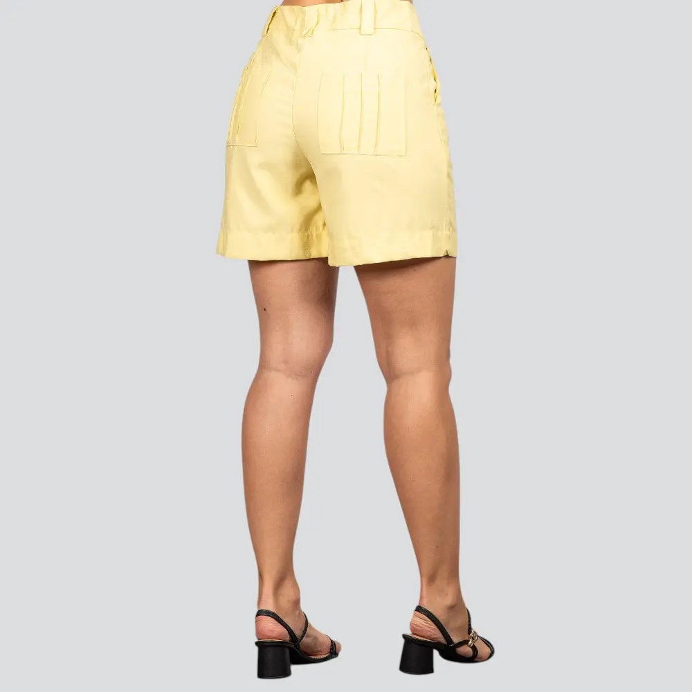 Bermuda Feminina Alfaiataria com Bolso Nervuras .52287