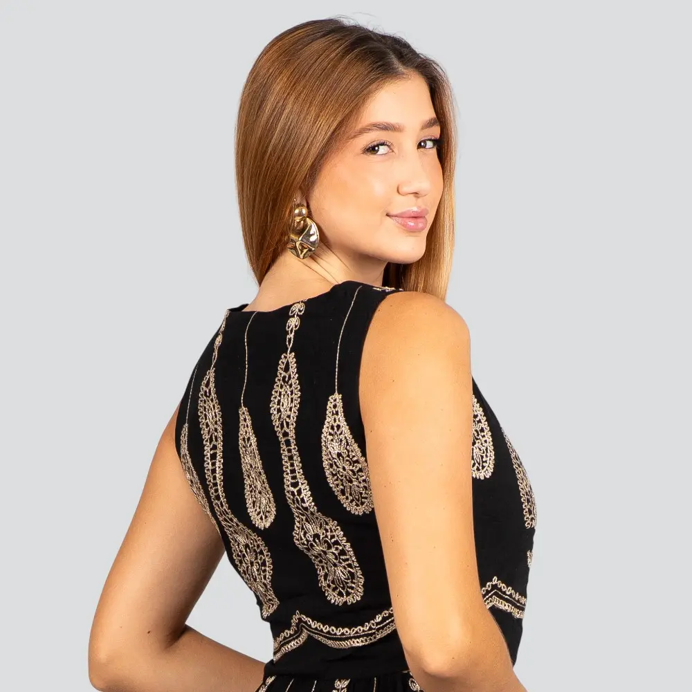 Colete Feminino em Linho com Bordado Lurex .A2928C