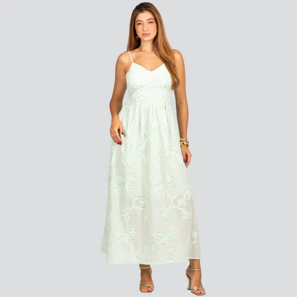 Vestido Feminino Longo de Alça Fina com Bordado Floral .A2920