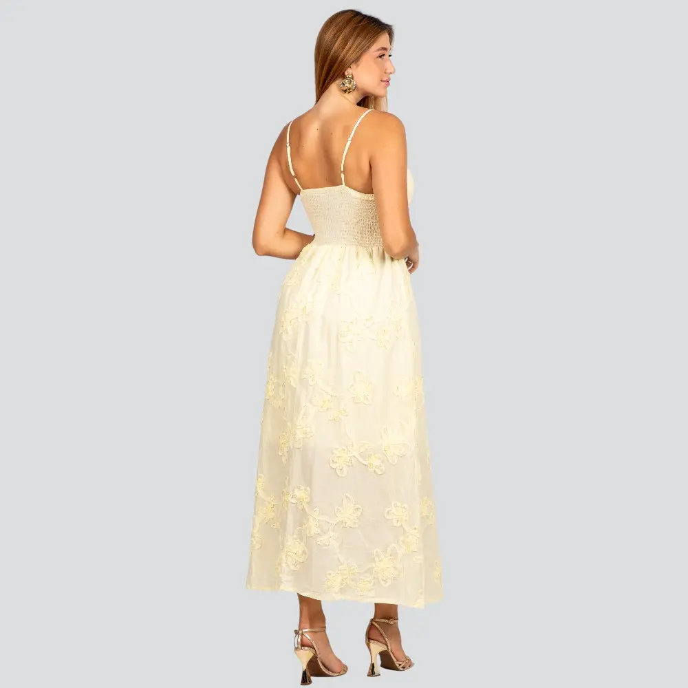 Vestido Feminino Longo de Alça Fina com Bordado Floral .A2920