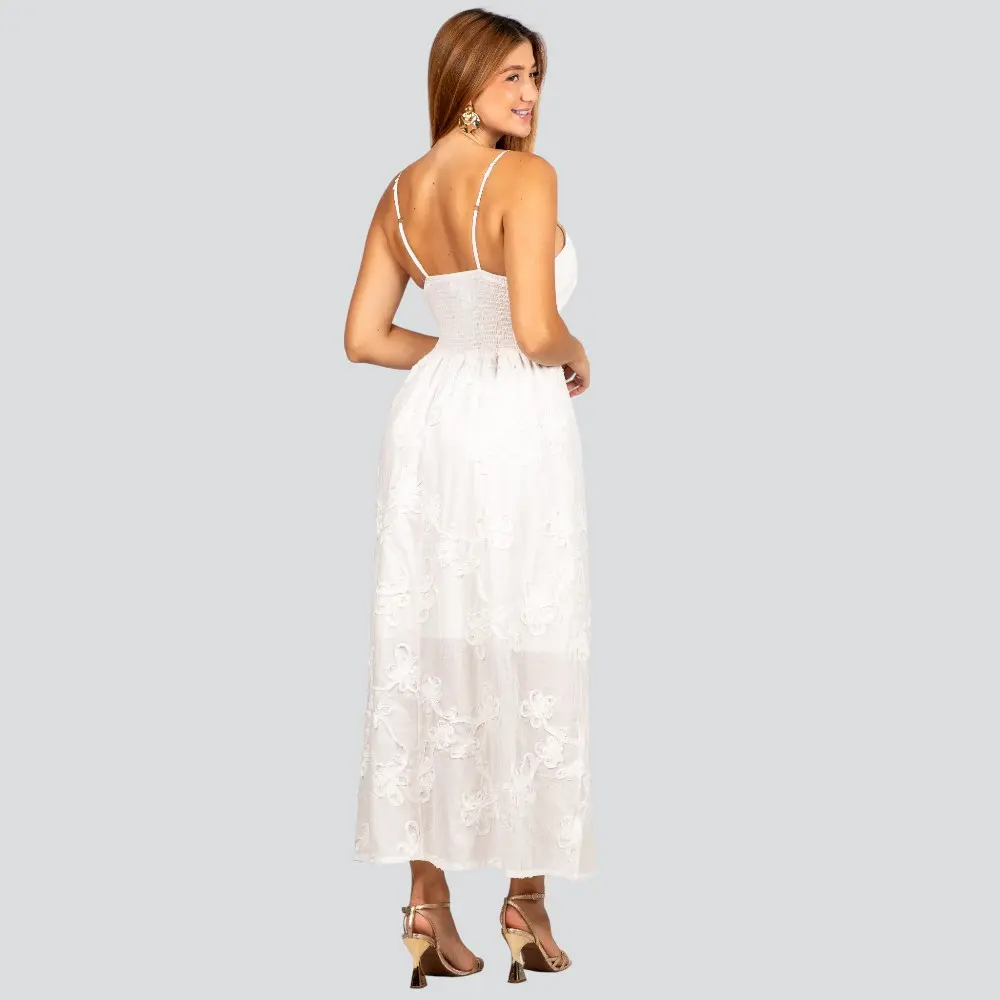 Vestido Feminino Longo de Alça Fina com Bordado Floral .A2920