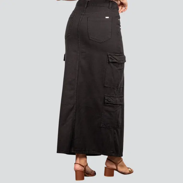 Saia Jeans Longa Cargo com Fenda Frontal .1661 Lav Preto