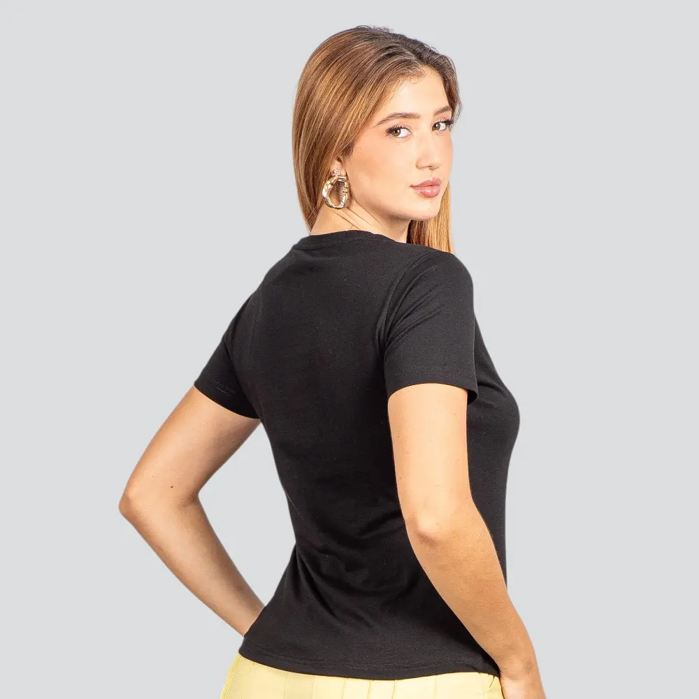 Blusa Básica Manga Curta em Algodão .91009302