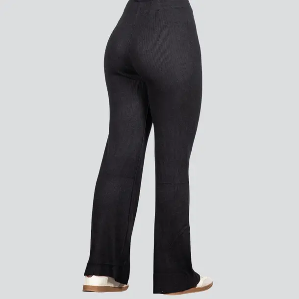 Calça Pantalona Feminina em Tricô Modal .5838C Preto