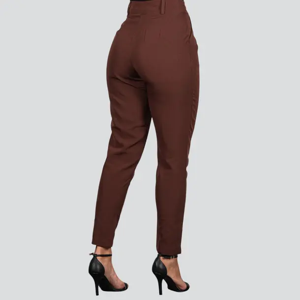 Calça Feminina Alfaiataria Reta .551043 Marrom