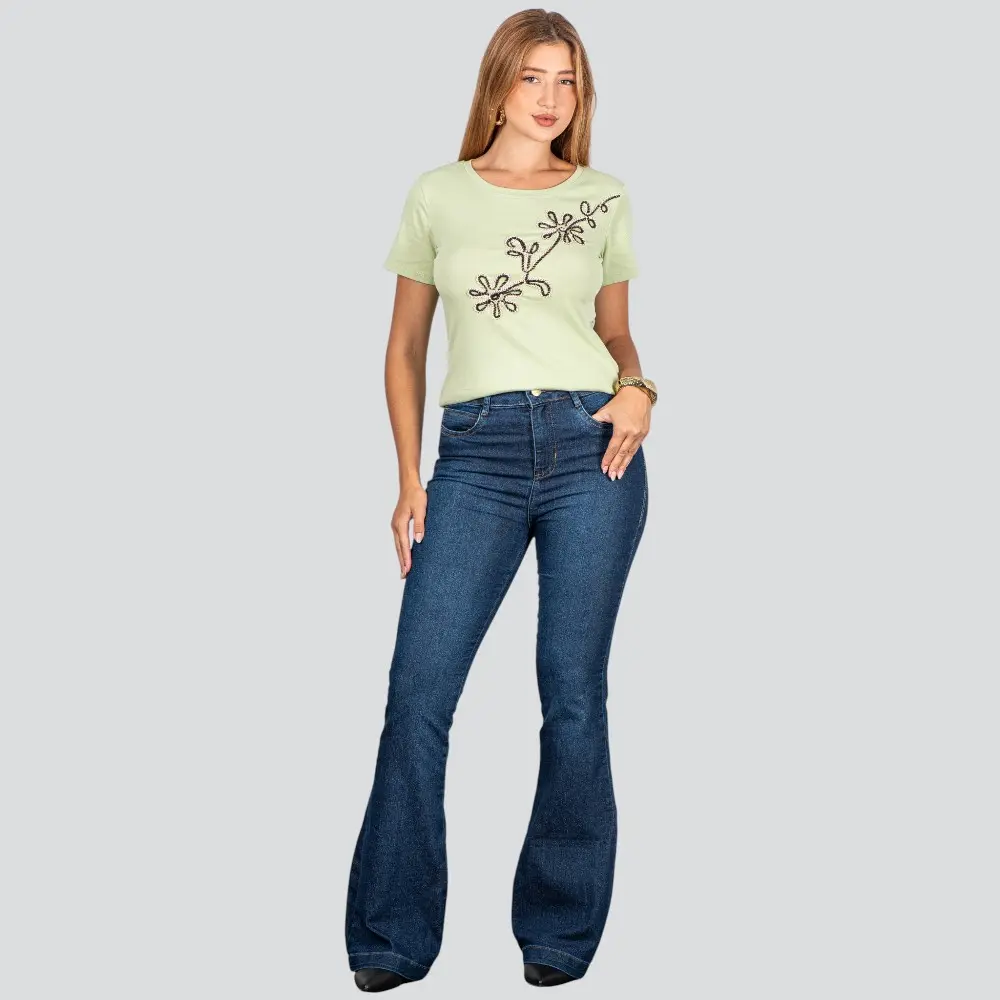 Blusa Feminina Manga Curta Com Bordado .F3318