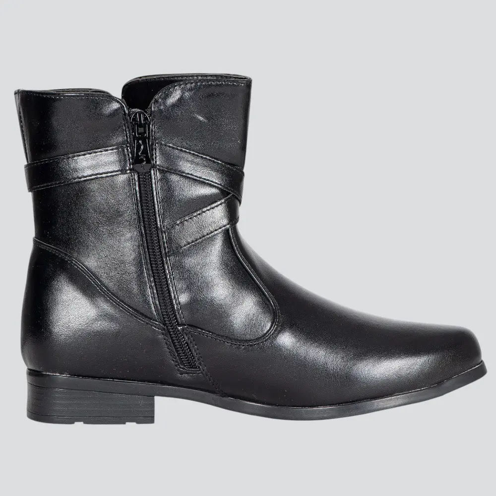 Bota Feminina Cano Curto Salto Baixo Fivela .72323