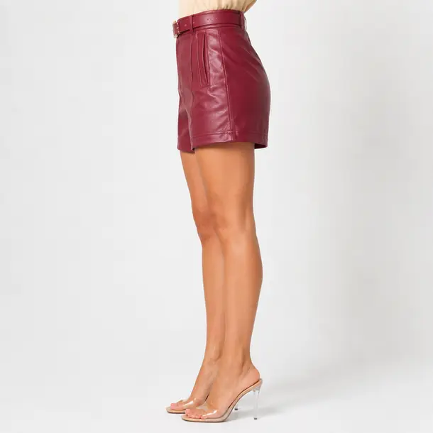 Shorts Feminino P.U Cintura Alta Com Cinto .XX4783C Bordo
